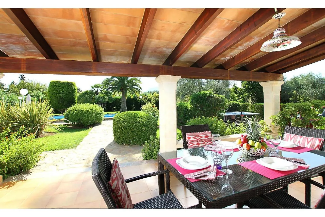 Villa Moreno Pollenca