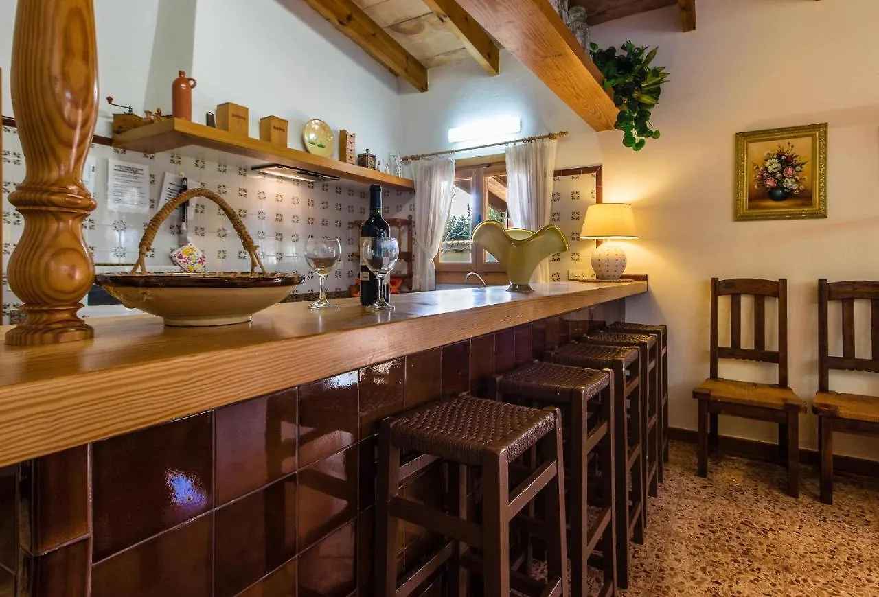 Villa Moreno Pollenca