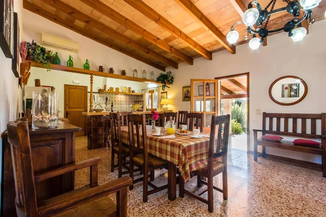 Villa Moreno Pollenca